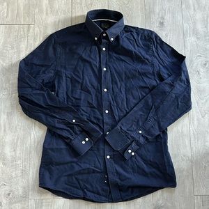 H&M Navy blue oxford size Medium. Slim fit